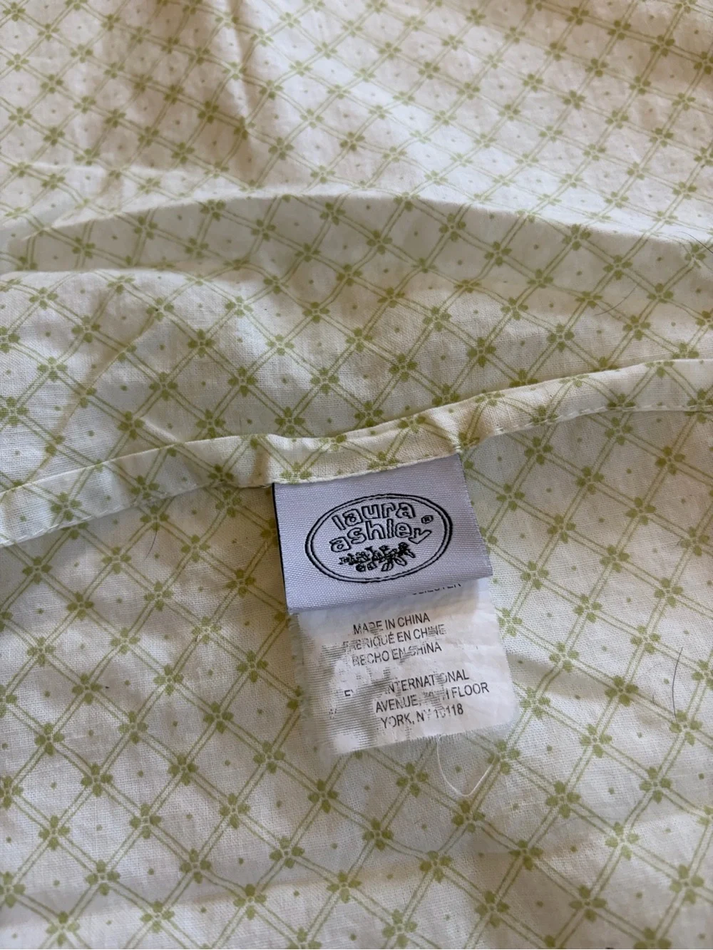 Laura Ashley Day Bed Twin Quilt l Green Floral with Two Matching Shams